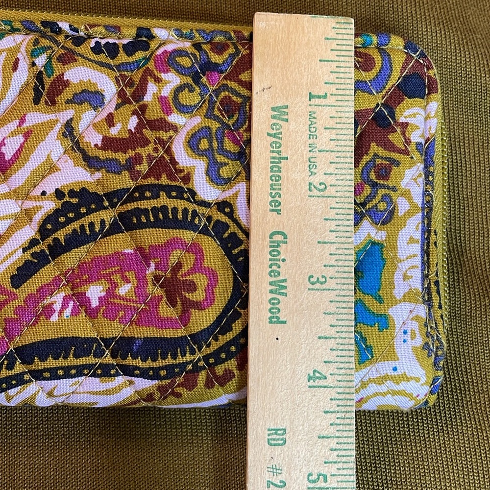 NWT Vera Bradley Paisley Quilted Cloth Wallet - Picture 8 of 10